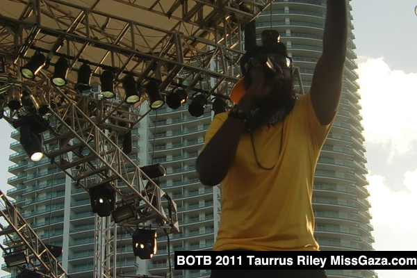 Best of the best 2011 Taurrus Riley live Miami