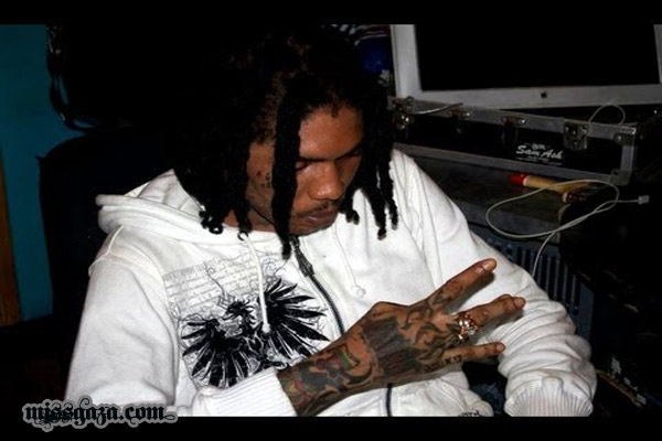 NEW VYBZ KARTEL SINGLES MONEY ISNT ALL-U.F.O. MEDS NOV2012