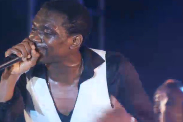 Sting 2012 Jamaica Busy Signal watch video of full perfomance