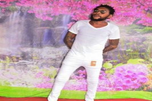 kartel-pics-from-jail-december-2017