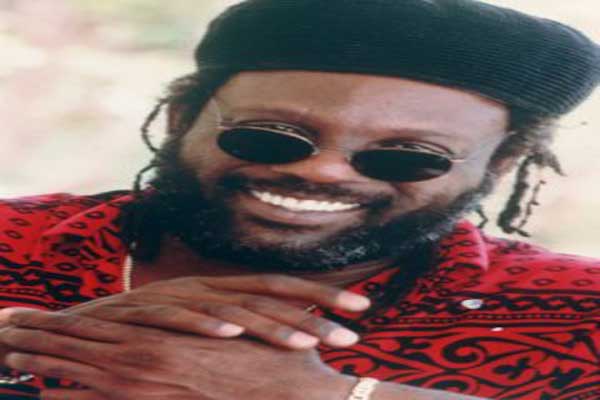 <strong>R.I.P. Third World Lead Singer William “Bunny Rugs” Clarke [Reggae News 2014]</strong>