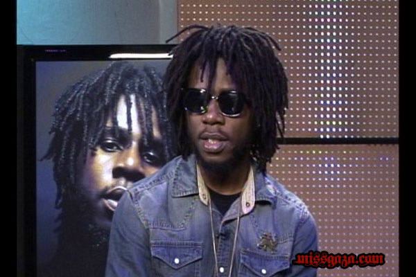 <strong>Chronixx Interview OnStage TV With Winford Williams – October 2013</strong>